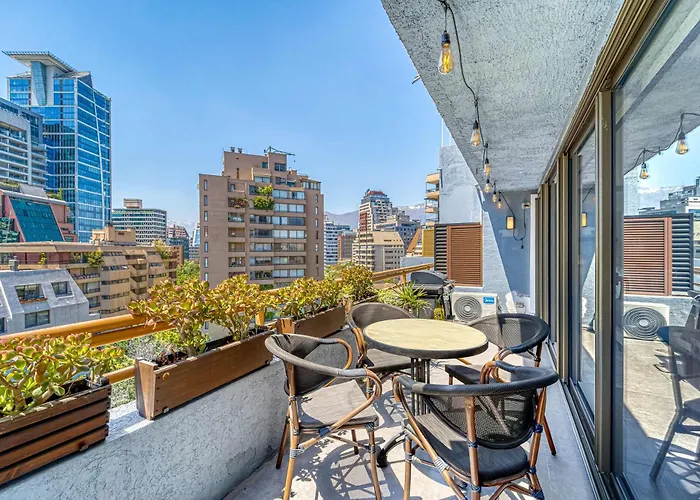 Golf Living - Terrace & City Views